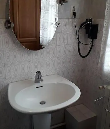Maison Cossue De 200m2 A Lascaux 펜션 몽티냑