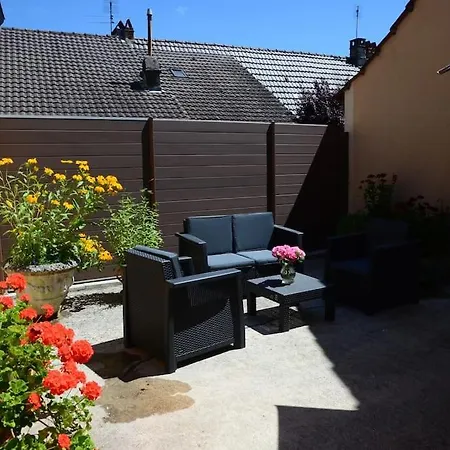 Maison Cossue De 200m2 A Lascaux 몽티냑