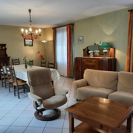 Maison Cossue De 200m2 A Lascaux 펜션 *
